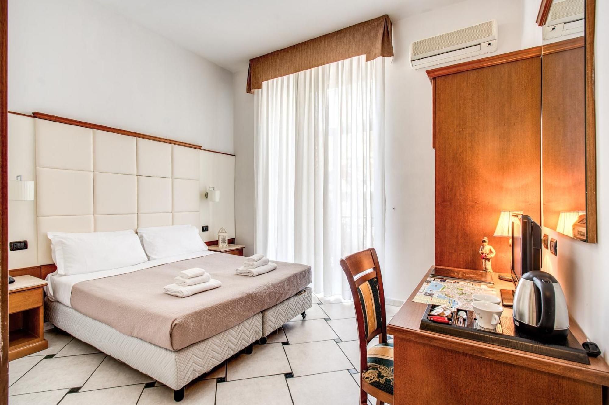 Garibaldi Suite Nápoles Exterior foto